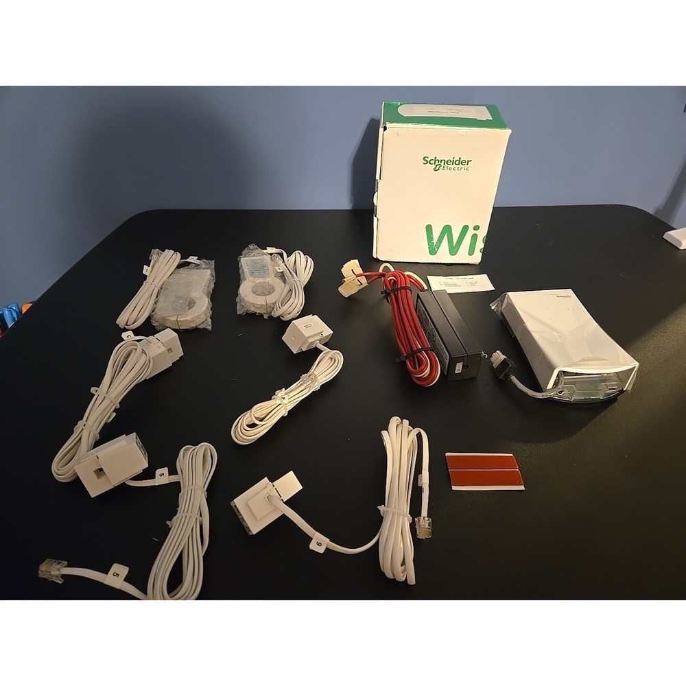 Schneider Electric‎ Wiser EER32000 concentrateur de 6 TC